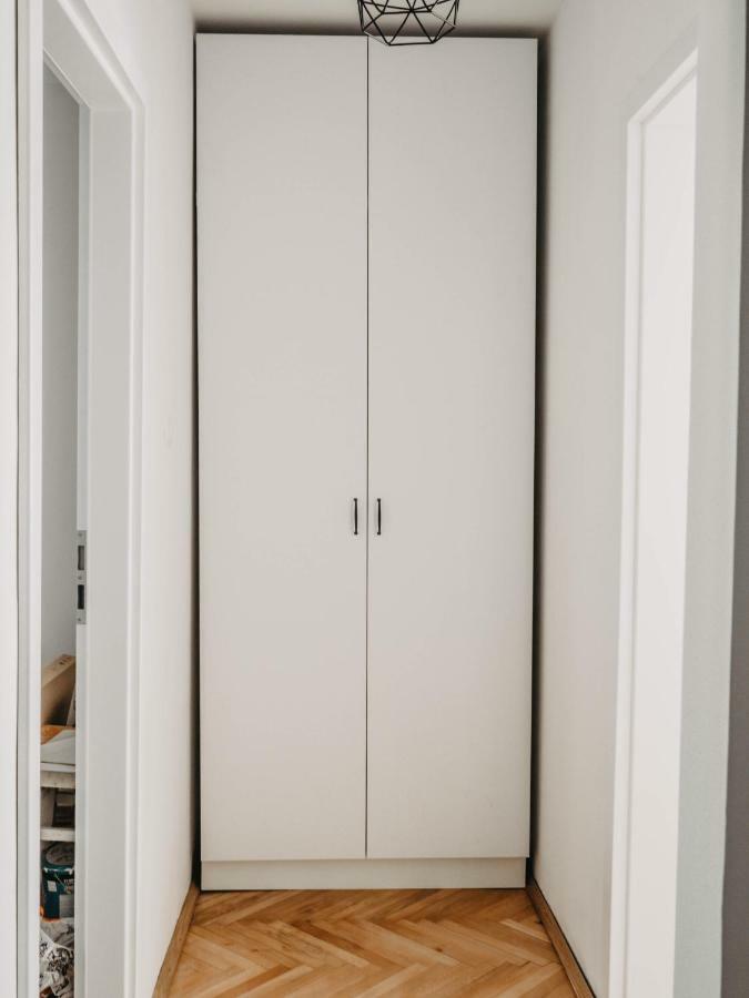 Business And Travel Central Apartment Temeşvar Dış mekan fotoğraf